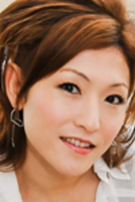 Mai Ayase Mai Ayase