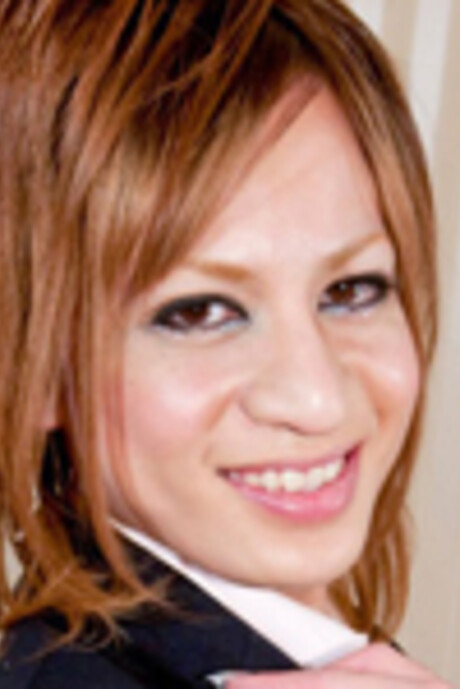 Reina Sezaki Reina Sezaki