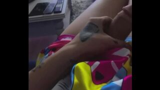 کیرم خیلی گلفت میشه سر صبح my dick is so hard in the morning